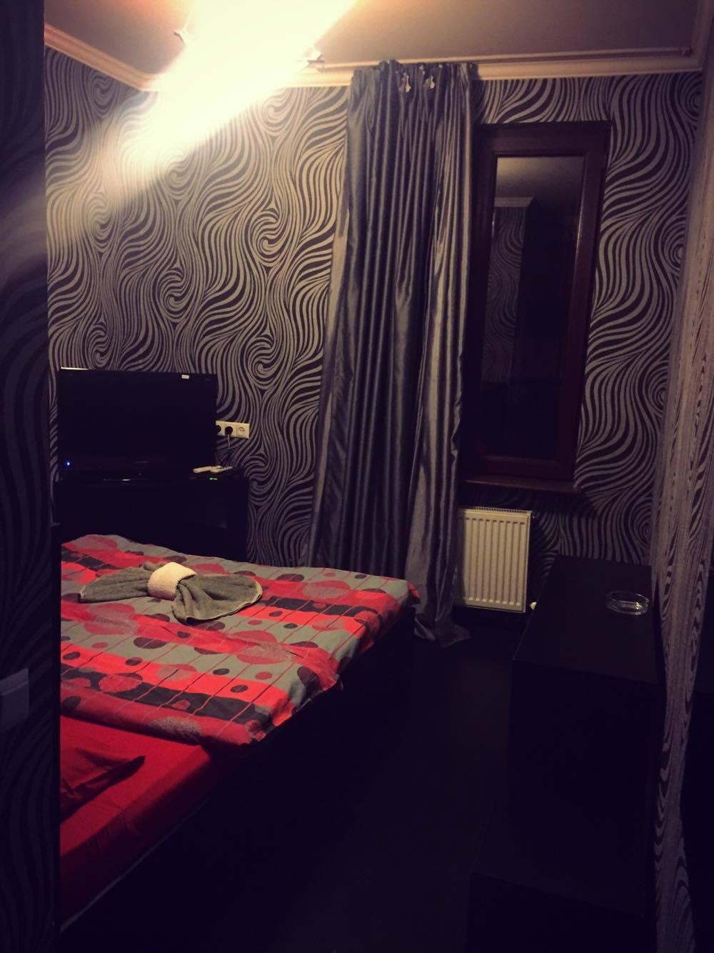 Hotel Cristal Palace Tbilisi Ngoại thất bức ảnh